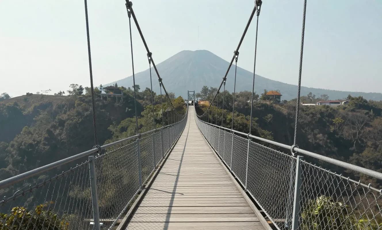 Cinnamoroll de Sanrio colabora con Mishima Skywalk, con vistas al Monte Fuji