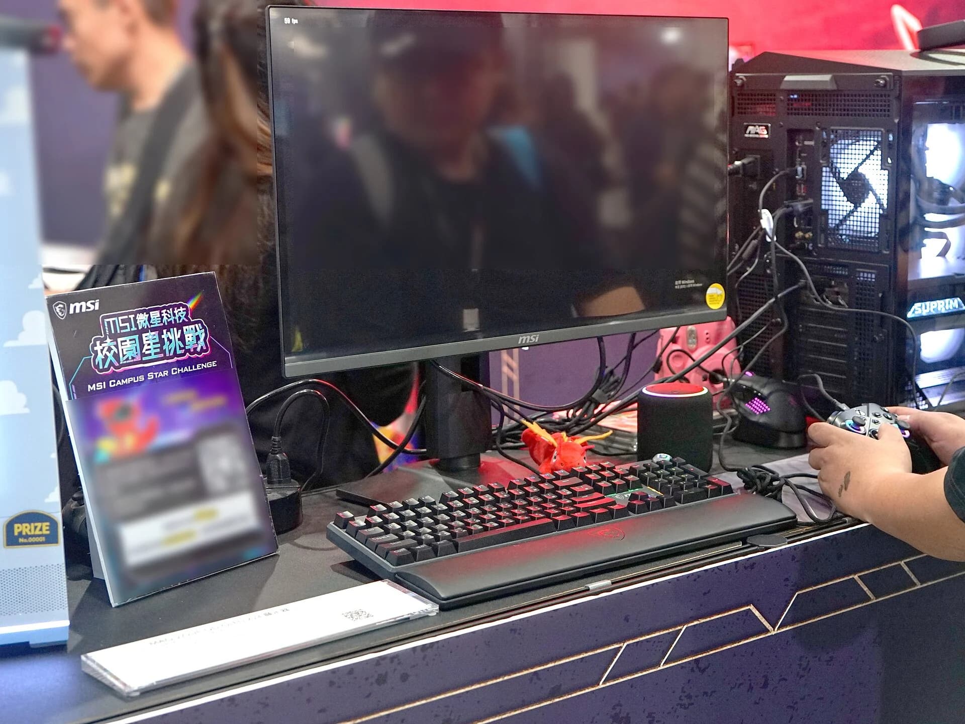 AOC、Gamescom 2026で48.9インチと34インチOLEDゲームモニターを発表