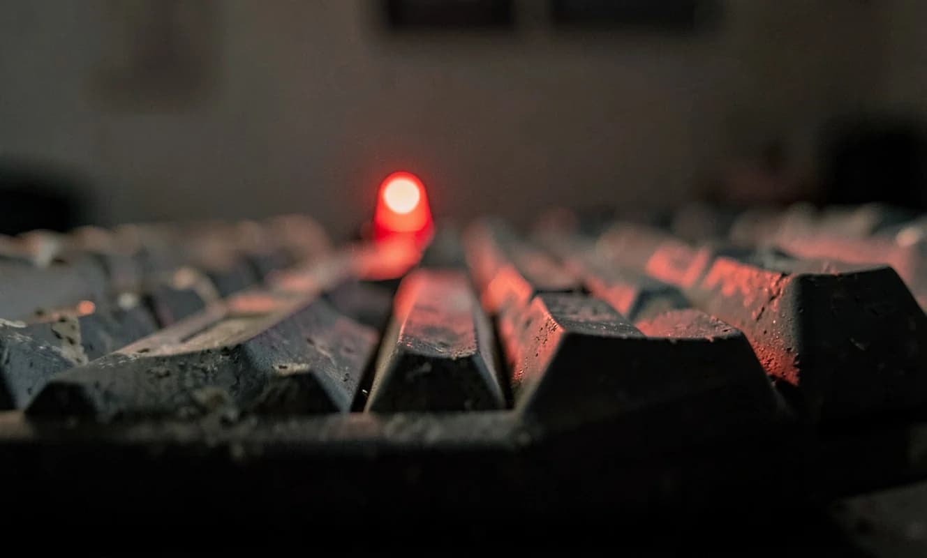 SleeperGem: Ataque prolongado contra máquinas de desarrolladores a través de RubyGems